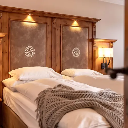 Belarosa & Wellness 4 Sterne Superior Готель Ароза