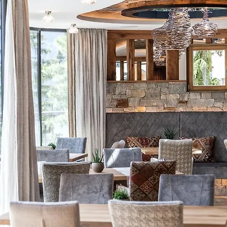 Belarosa & Wellness 4*