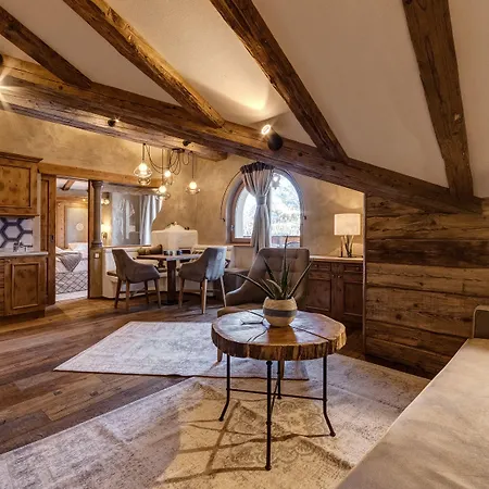 ホテル Belarosa & Wellness アローザ