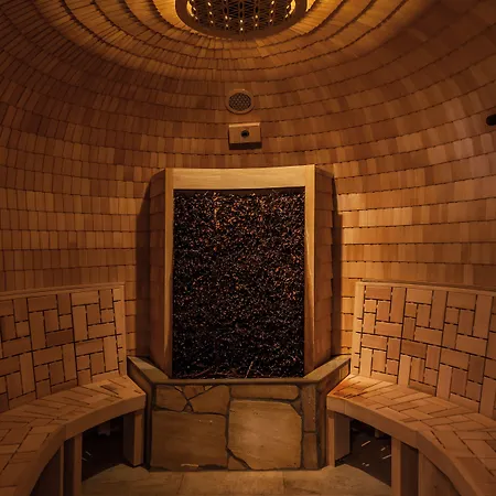 Belarosa & Wellness ホテル アローザ