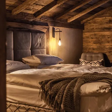 Belarosa & Wellness ホテル アローザ