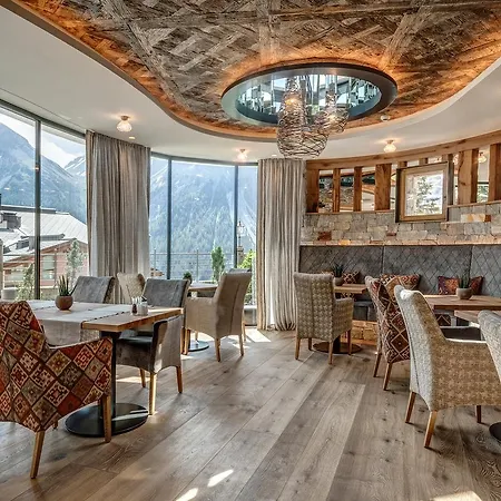 Belarosa & Wellness 호텔